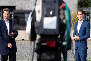 பொறுப்பற்று நடந்து கொள்வதாக கூறி ஒரு நாட்டுடனான எல்லையை மூடும் ஜேர்மனி