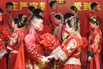 சீனாவில் அதிகரிக்கும் ஒருநாள் திருமணங்கள்: வியப்பூட்டும் பின்னணி காரணம்