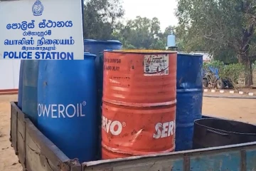 கிளிநொச்சியில் பதுக்கி வைக்கப்பட்டிருந்த 2000 லிட்டர் எரிபொருள் மீட்பு