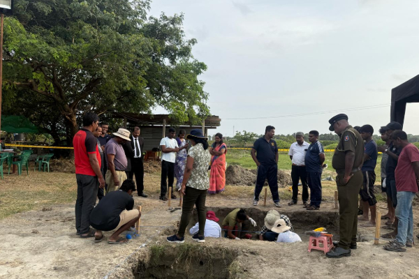 யாழ் செம்மணி மனிதப் புதைகுழியில் மேலும் 4 மனித எலும்புக்கூடுகள் | Chemmany Mass Grave 4 More Skeletons Discovered