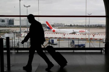 பிரான்ஸ் வரும் சர்வதேக பயணிகளுக்கு புதிய விதி அறிமுகம்!