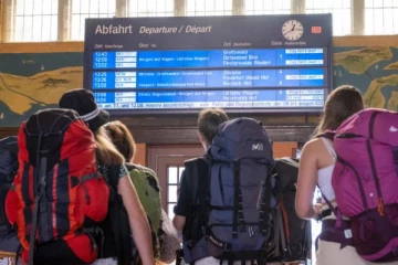 ஜேர்மனி ரயில் சாரதிகள் வேலை நிறுத்தம்: கடுமையாக பாதிக்கப்பட்டுள்ள போக்குவரத்து