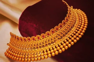 அதிரடியாக சரிந்த தங்கம் விலை - நகை வாங்க சரியான நேரம் இதுதான்.!