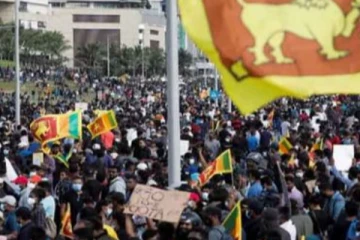 ගාලු මුවදොරපිටිය විරෝධතාව ගැන අධිකරණයෙන් අලුත්ම ආරංචියක් - නීතිඥවරුන් 100කට ආසන්න ප්රමාණයකගෙ සහභාගිත්වයක්..