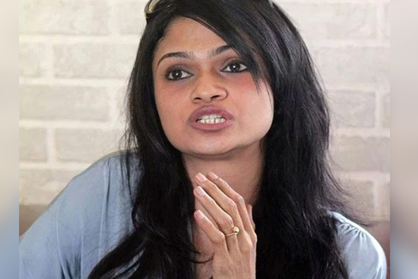 என்னை தாயாக ஏற்றுக்கொள்வீர்களா? கம்ருதினை தத்தெடுக்க முன்வந்த பெண் பிரபலம் | Singer Suchitra Decide Adopt Bigg Boss Kamrudin என்னை தாயாக ஏற்றுக்கொள்வீர்களா? கம்ருதினை தத்தெடுக்க முன்வந்த பெண் பிரபலம் | Singer Suchitra Decide Adopt Bigg Boss Kamrudin