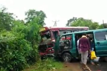 புத்தளத்தில் பயங்கர விபத்து: இருவர் வைத்தியசாலையில்