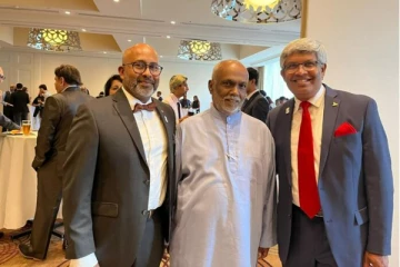 கனடாவில் இரு சிறப்பு விருதுகளை பெற்ற இலங்கை வம்சாவளி கனேடியர்கள்