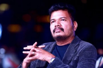 ஒரு சண்டைக்கு பல கோடி.. தயாரிப்பாளரின் காசை வீண் செலவு செய்யும் சங்கர்