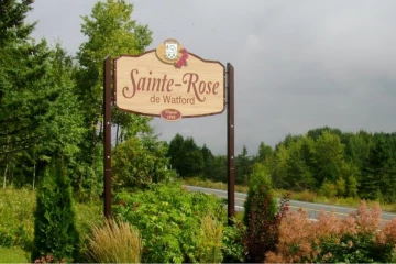 கனடாவில் பாடசாலை பேருந்து கோர விபத்து – ஒரு மாணவர் உயிரிழப்பு, 17 பேர் காயம்