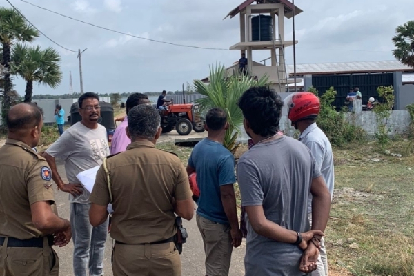 யாழில் பரபரப்பு; ஆர்ப்பாட்டத்தில் ஈடுபட்ட 08 பேர் கைது | 08 People Arrested Garbage Dumping Jaffna Ariyalai