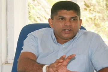 வைத்தியசாலையில் அனுமதிக்கப்பட்ட முன்னாள் எம்.பி