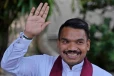 නාමල් රාජපක්ෂ රක්ෂිත බන්ධනාගාරගත කෙරේ