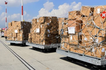 மோசமடைந்த நிலைமையை சமாளிக்க முடியாமல் போராடி வரும் பிரபல நாட்டிற்கு சுவிஸ் செய்த பேருதவி