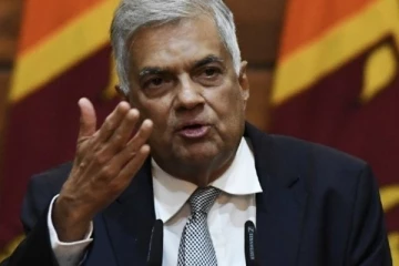 மக்களை பலியிடாதீர்கள் - அரசுக்கு ரணில் அட்வைஸ்