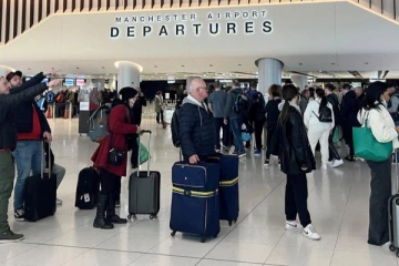 பிரித்தானியாவுக்குள் நுழைய கடவுச்சீட்டு தேவையில்லை?