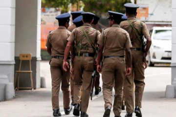 ඔබත් පරිස්සමෙන් නිවසක රාත්‍රියේ සිදුවූ දේ..