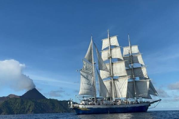இந்திய கடற்படை பயிற்சி கப்பல் இலங்கைக்கு வருகை | Indian Navy Training Ship Arrives In Sri Lanka இந்திய கடற்படை பயிற்சி கப்பல் இலங்கைக்கு வருகை | Indian Navy Training Ship Arrives In Sri Lanka