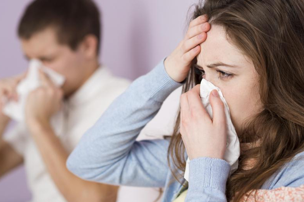 பிரித்தானியர்களை அச்சுறுத்தும் 100-day cough! | 100 Day Cough Threatening The British