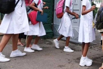 12 வயது மாணவிக்கு பாடசாலையில் நேர்ந்த சோகம்!