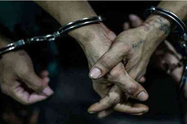 யாழில் போதை மாத்திரைகளுடன் மூவர் கைது | Three Arrested With Drug Pills In Jaffna