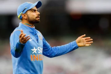 கேப்டன் பதவியில் இருந்து 48 மணிநேரத்தில் விராட் கோலியை தூக்கிய கிரிக்கெட் வாரியம்; அதிர்ச்சியில் ரசிகர்கள்