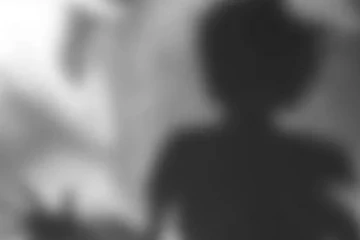 நடுரோட்டில் இளம்பெண் உயிருடன் எரித்துக் கொடூர கொலை! அதிர்ச்சி வீடியோ!