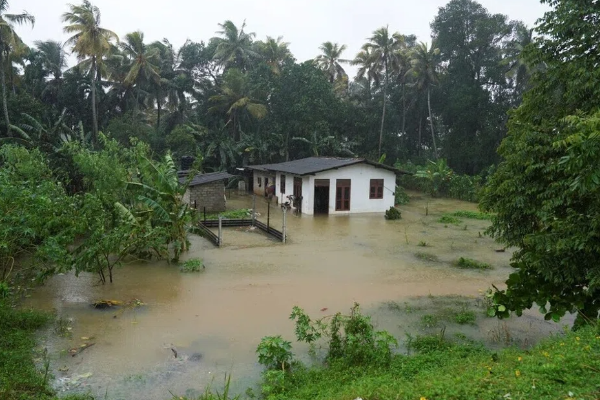 டித்வா புயலால் உயிரிழந்தவர்களின் எண்ணிக்கை அதிகரிப்பு | Sri Lanka S Death Toll From Ditwah Climbs To 643 டித்வா புயலால் உயிரிழந்தவர்களின் எண்ணிக்கை அதிகரிப்பு | Sri Lanka S Death Toll From Ditwah Climbs To 643