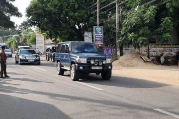 பலத்த எதிர்ப்புக்கு மத்தியில் யாழ்ப்பாணம் வந்தடைந்தார் ஜனாதிபதி