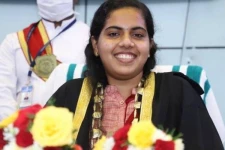 நாட்டின் இளவயது மேயராக பதவியேற்றார் ஆர்யா ராஜேந்திரன்