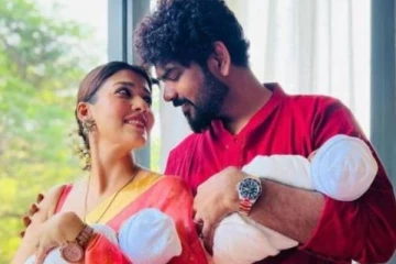 முதலாம் ஆண்டு திருமண நாள், தனது மகன்களின் முகத்தை காட்டிய விக்னேஷ் சிவன், நயன்தாரா- கியூட் போட்டோஸ்