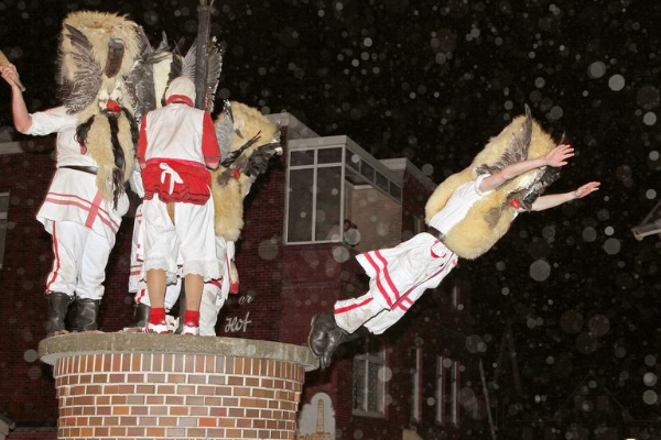 ஜேர்மனியில் பெண்களை மட்டும் பாதிக்கும் சர்ச்சைக்குரிய பாரம்பரிய நிகழ்வுக்கு முடிவு | Spanking Klaasohm Festival To Ends In Germany ஜேர்மனியில் பெண்களை மட்டும் பாதிக்கும் சர்ச்சைக்குரிய பாரம்பரிய நிகழ்வுக்கு முடிவு | Spanking Klaasohm Festival To Ends In Germany