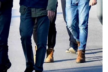 නැවෙන් ආ 4ක් ගාල්ලේදී අත්අඩංගුවට ගත්තේ ඇයි..?