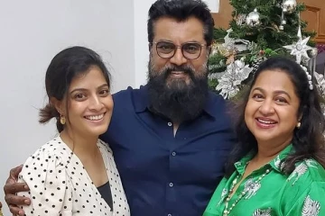 வரலட்சுமியை நடிக்க அனுமதிக்காக சரத்குமார், சிம்புவுக்கு மட்டும் ஓகே சொன்னது இதனால் தானா