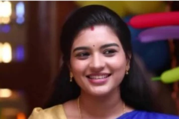 புதிய கெட்டப்பில் செம்பருத்தி சீரியல் நடிகை ஷபானா! வாவ்... மயங்கி போன தமிழ் ரசிகர்கள்