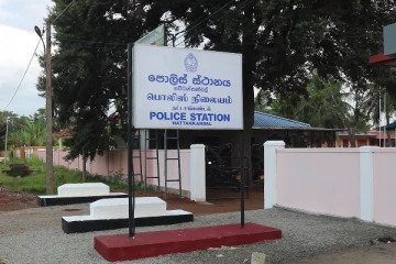 இலஞ்சம் கோரிய விவகாரம்!மாந்தை கிழக்கு பிரதேச சபை செயலாளர் பொலிஸ் நிலையத்தில் முறைப்பாடு