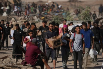 6 வாரத்தில் கொல்லப்பட்ட 800 பேர்: காசாவில் உதவி பொருள் மையங்களில் பலியானோர் எண்ணிக்கை!