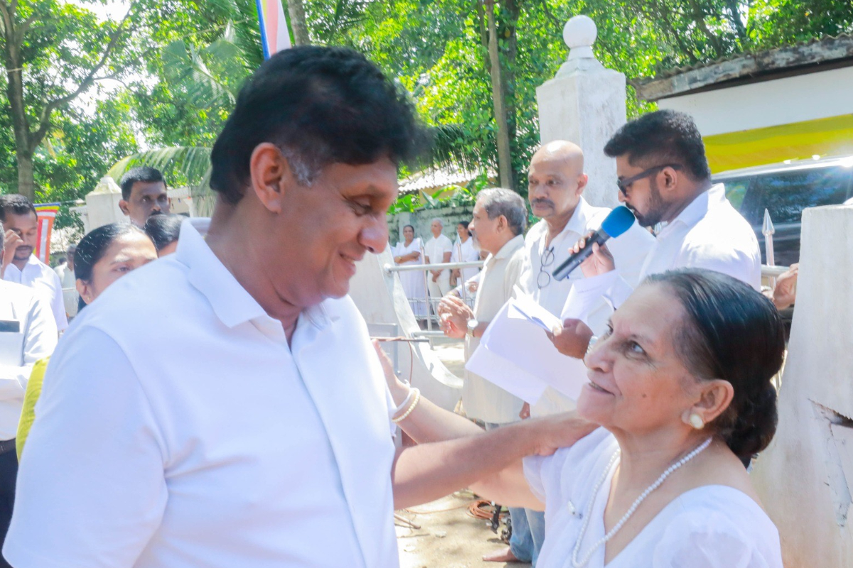 மனிதர்களைக் கொல்வதை விடுத்து அவர்களை வாழ வைக்க வேண்டும்! சஜித் வலியுறுத்து | Opponent Leader Sajith Premadasa Speech