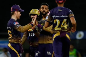 ஐபிஎல்லில் விளையாடும் தமிழக வீரருக்கு கொரோனா தொற்று! எஞ்சிய போட்டிகளை நடத்துவது தொடர்பாக வெளியான முக்கிய தகவல்