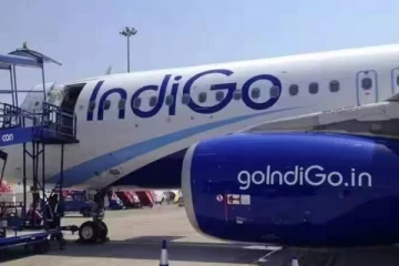 பரபரத்த சென்னை ஏர்போர்ட்; சேதமான விமானம் - சேவைகள் ரத்து!