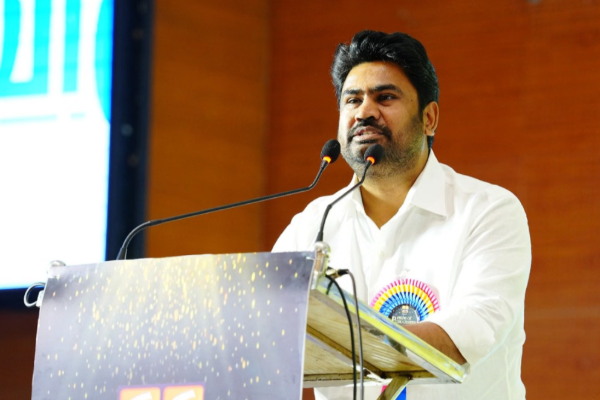 விஜய் கூட்டணியில் இணைய உள்ள புதிய கட்சி - புதுச்சேரியில் வலுப்பெறும் தவெக | Puducherry New Party To Join In Vijay Tvk Alliance