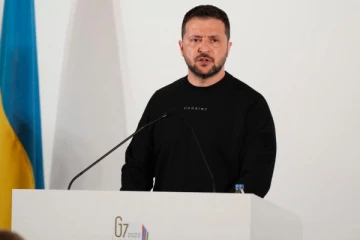 உக்ரைன் ராணுவத்தின் தந்திரோபாயங்களை பகிர முடியாது: ஜெலென்ஸ்கி அதிரடி