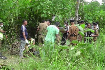 பிறந்த குழந்தையை கொன்று புதைத்த தாய்: தீவிர விசாரணையில் காவல்துறையினர்