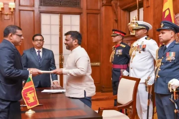 பிரதம நீதியரசரை எப்படி நியமனம் செய்தார் அனுர : எதிர்க்கட்சிகளுக்கு சாட்டையடி..!