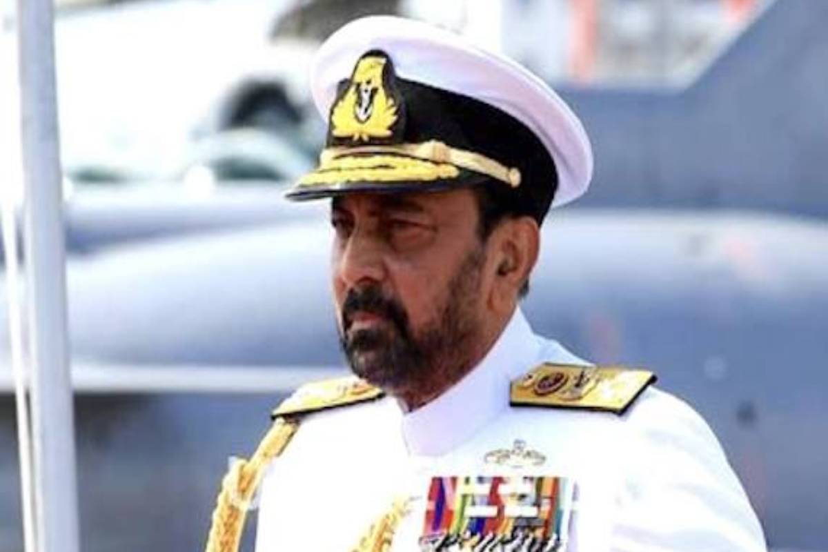 விடுதலை புலிகளிடமிருந்து மீட்கப்பட்ட தங்கம் - அதிர்ச்சி தகவலை வெளியிட்ட சரத் பொன்சேகா | Wasantha Karannagoda Must Be Arrested விடுதலை புலிகளிடமிருந்து மீட்கப்பட்ட தங்கம் - அதிர்ச்சி தகவலை வெளியிட்ட சரத் பொன்சேகா | Wasantha Karannagoda Must Be Arrested