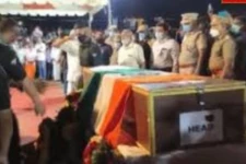 காஷ்மீரில் உயிரிழந்த தமிழர்: ராணுவ மரியாதையுடன் சொந்த ஊரில் இன்று நல்லடக்கம்