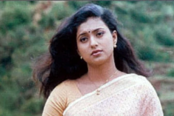 நடிகை ரோஜா திருமணத்தின் போது எப்படி இருக்கிறார் பாருங்க.. வைரல் போட்டோ