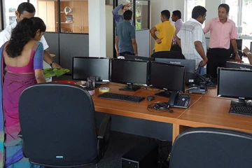 அரசாங்க பணியாளர்களுக்கு விடுமுறை வழங்குவதற்கான விசேட சுற்றறிக்கை