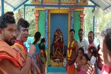 உயிரிழந்த 2 வயது மகளுக்கு கோவில் கட்டி கும்பாபிஷேகம்: தந்தையின் நெகிழ்ச்சி செயல்