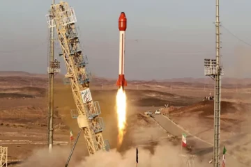 விண்ணை நோக்கி செல்லும் விலங்குகள்; ஈரானில் இருந்து ஏவப்பட்ட விண்கலம்