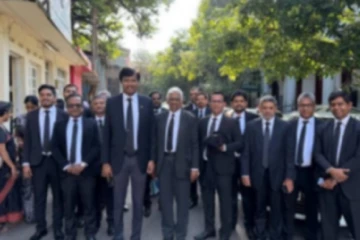 අද ‍උදෑසන 11 ට කොළඹදී වෙන්න යන දේ - නීතිඥ සංගමයේ විශේෂ මහා සභා රැස්වීමක්